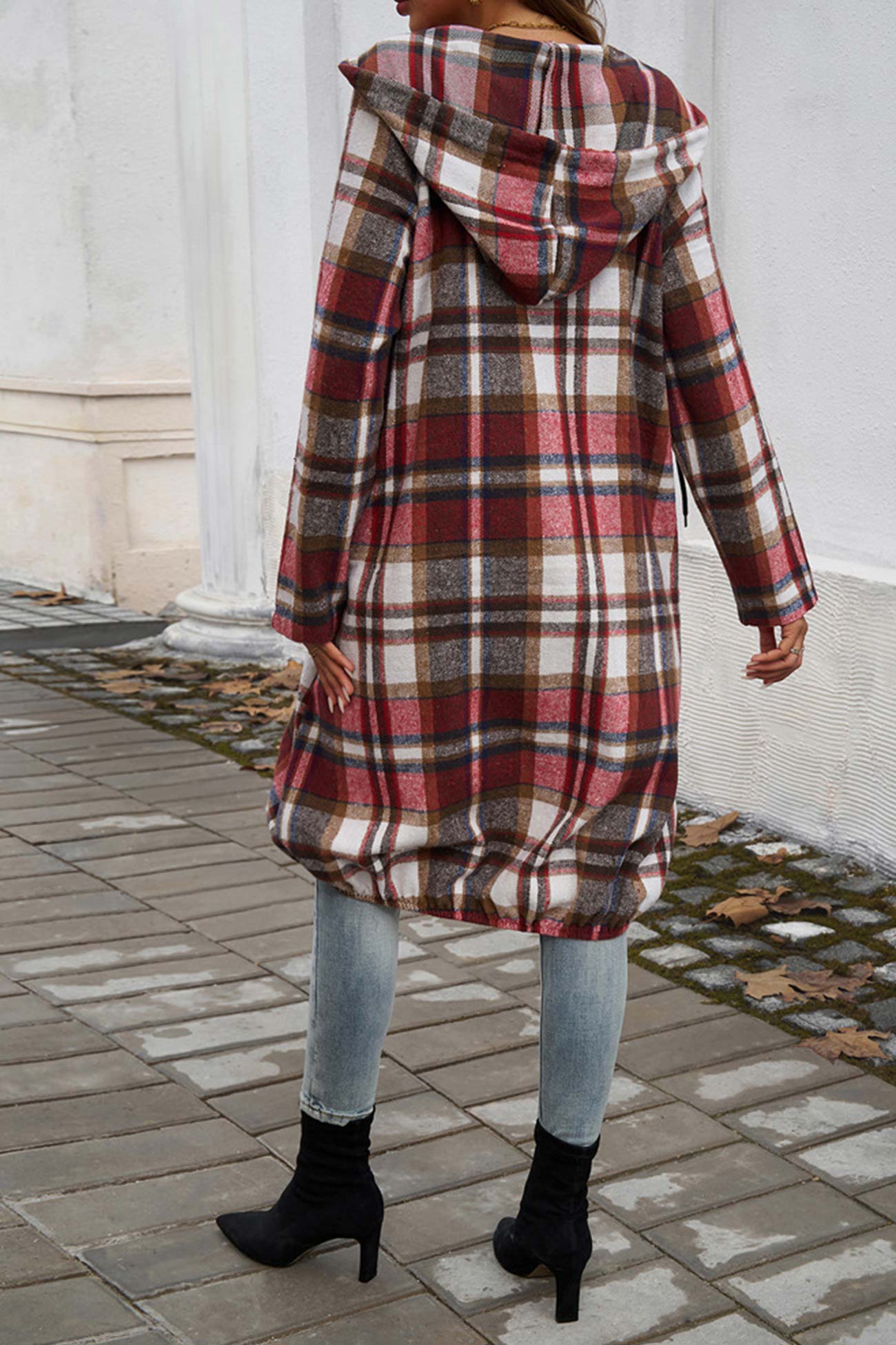 Carmen® | Mid-length hoodie with contrast check pattern and zip fastening