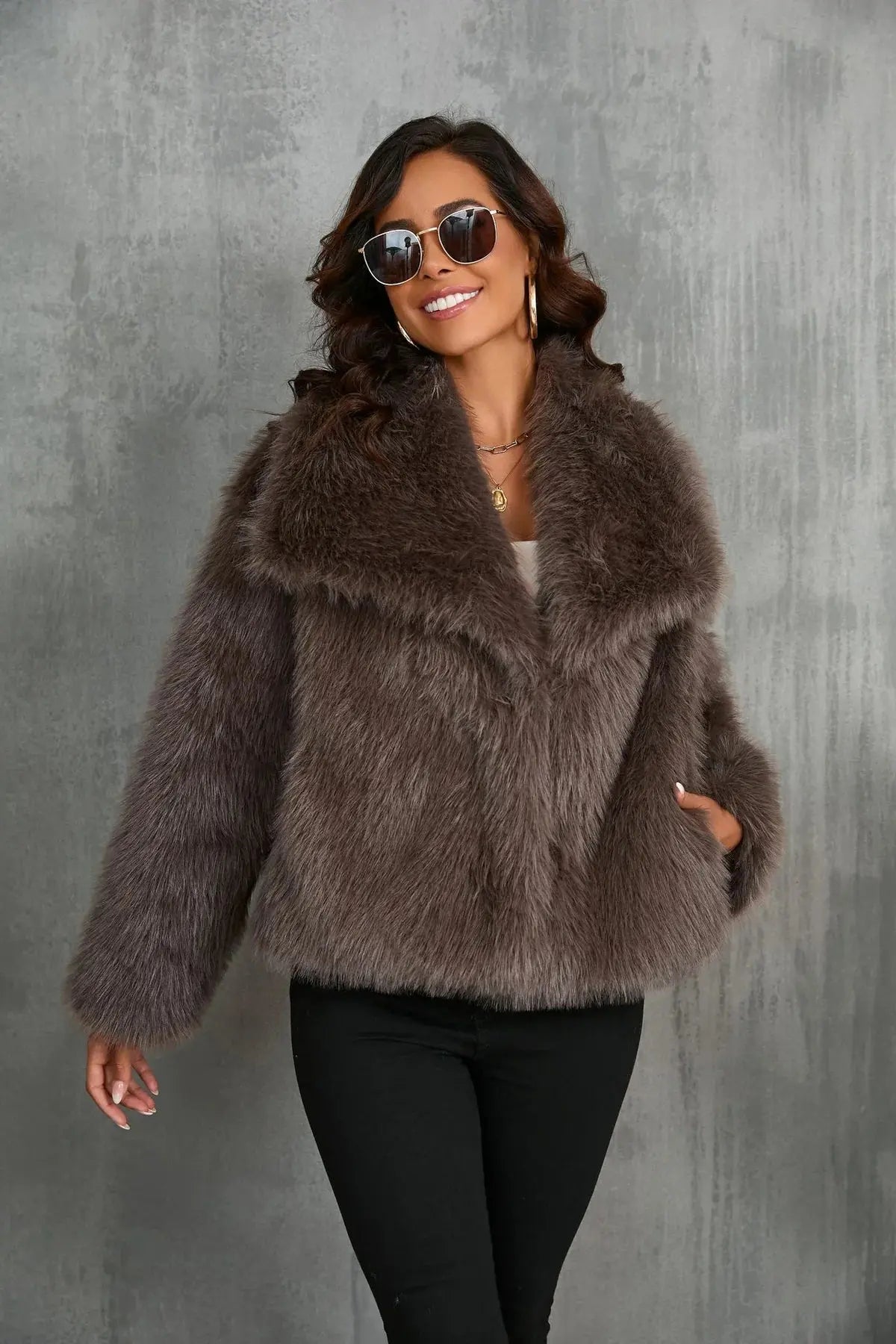 Claudia | Women's Faux Fur Jacket Luxurious Stylish