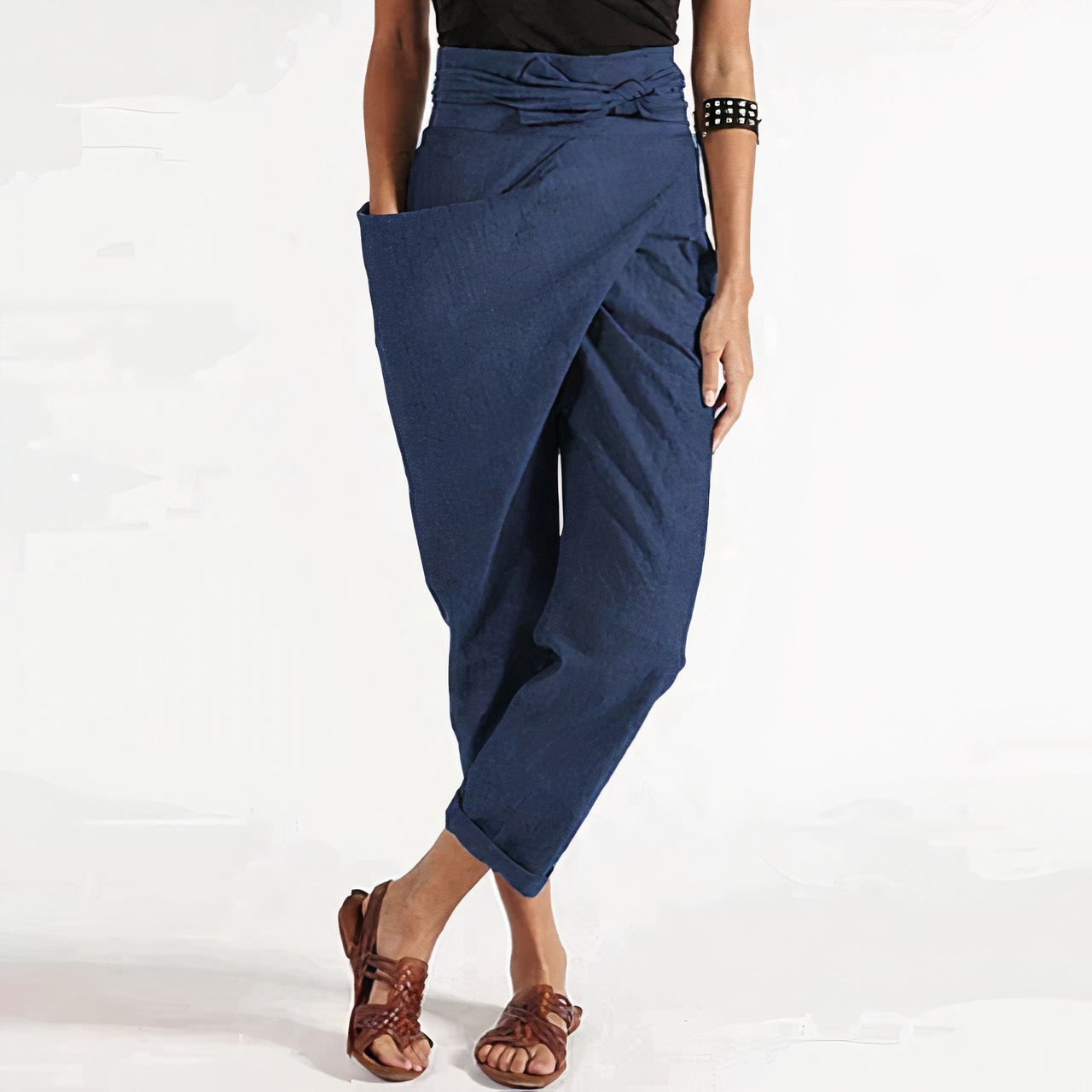 Corina® | Fashionable And Versatile Trousers In A Short Form