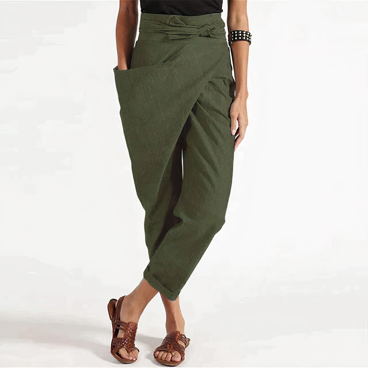 Corina® | Fashionable And Versatile Trousers In A Short Form