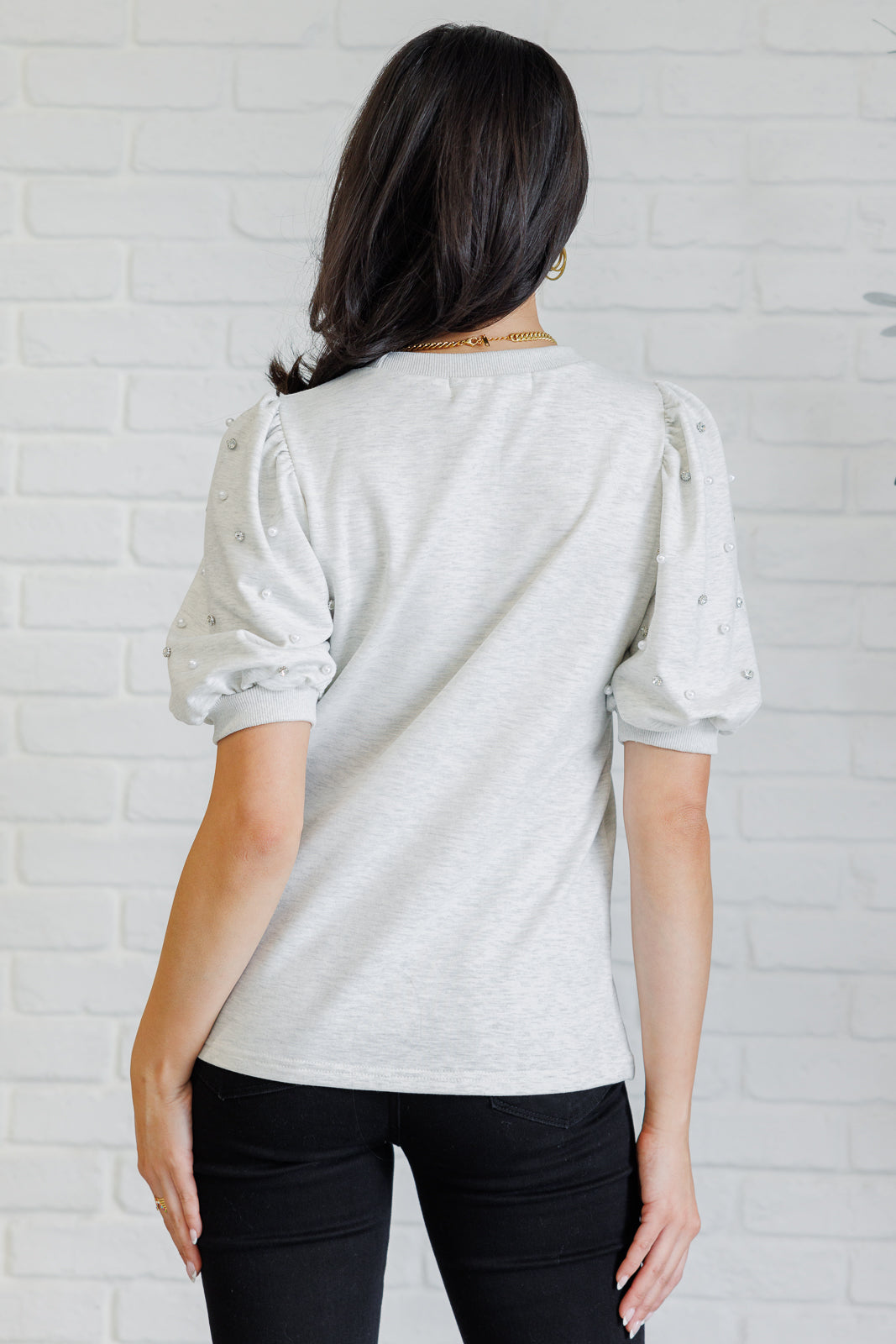 Ariadna® | Diamonds and Pearls puff sleeve top in light gray