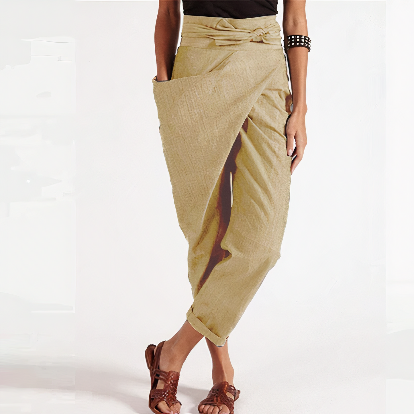 Corina® | Fashionable And Versatile Trousers In A Short Form