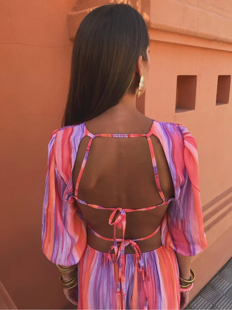 Aida® | Elegant backless dress