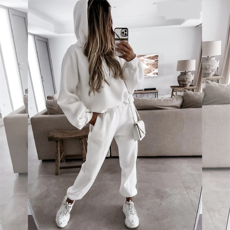 Camila | Set of hoodie and pants for women