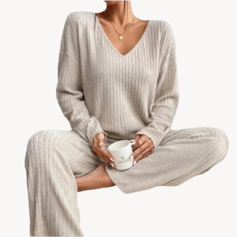 Consuelo® | Elegant 2-piece set for women with a relaxed fit