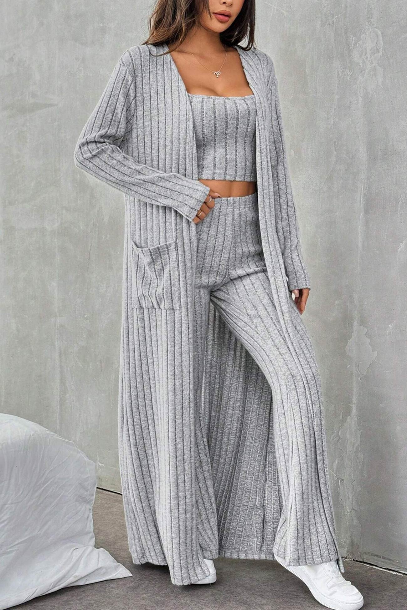 Dagny® | Three-piece set of gray rib-knit cardigan