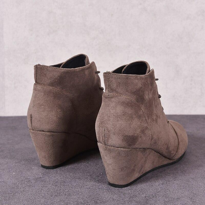 Cecilia® | Supportive and fashionable orthopedic shoes