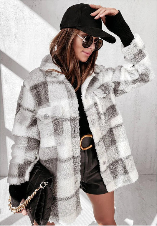 Aurora | Comfortable autumn and winter jacket for women