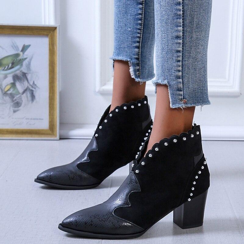 Diana® | Cowboy ankle boots with studs