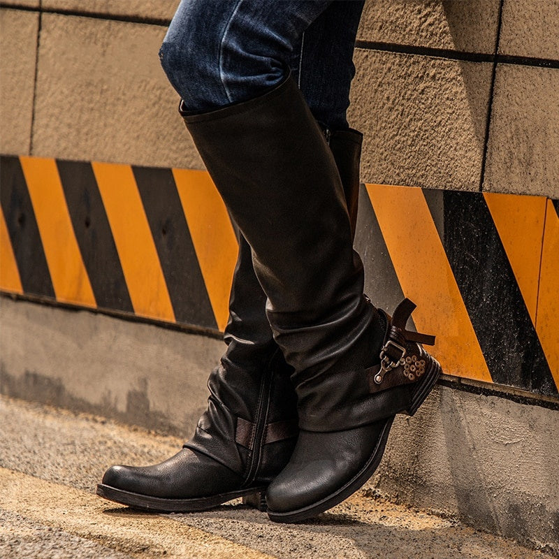Bianca® | Elegant and detailed support boots