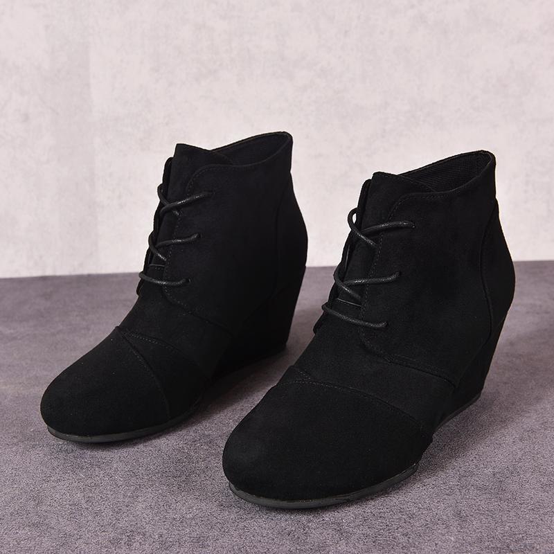 Cecilia® | Supportive and fashionable orthopedic shoes