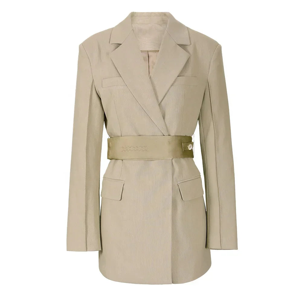 Diana® | Classic and stylish winter dress