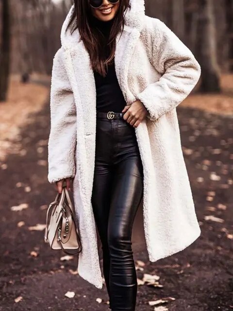 Clara® | The Wool Classic