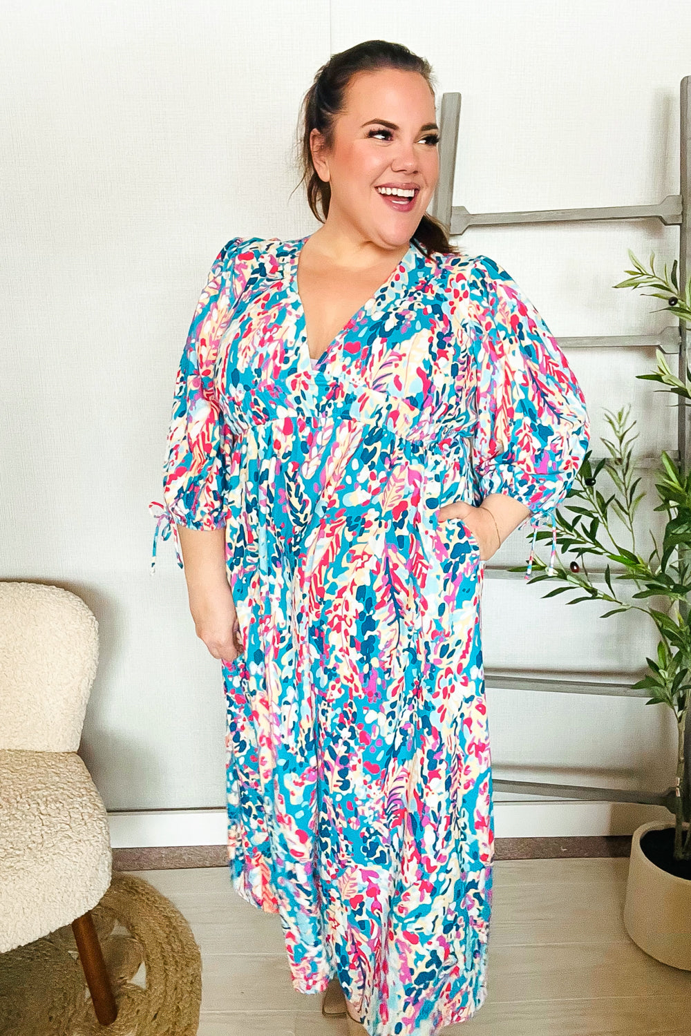 Daisy® | Star Struck Vintage Floral Midi Dress with Side Pockets