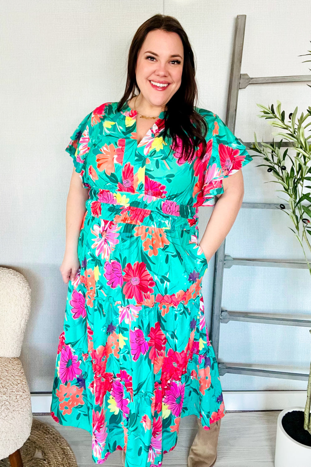 Bella® | Beautiful multicolor maxi dress with tropical floral print and smocked waist