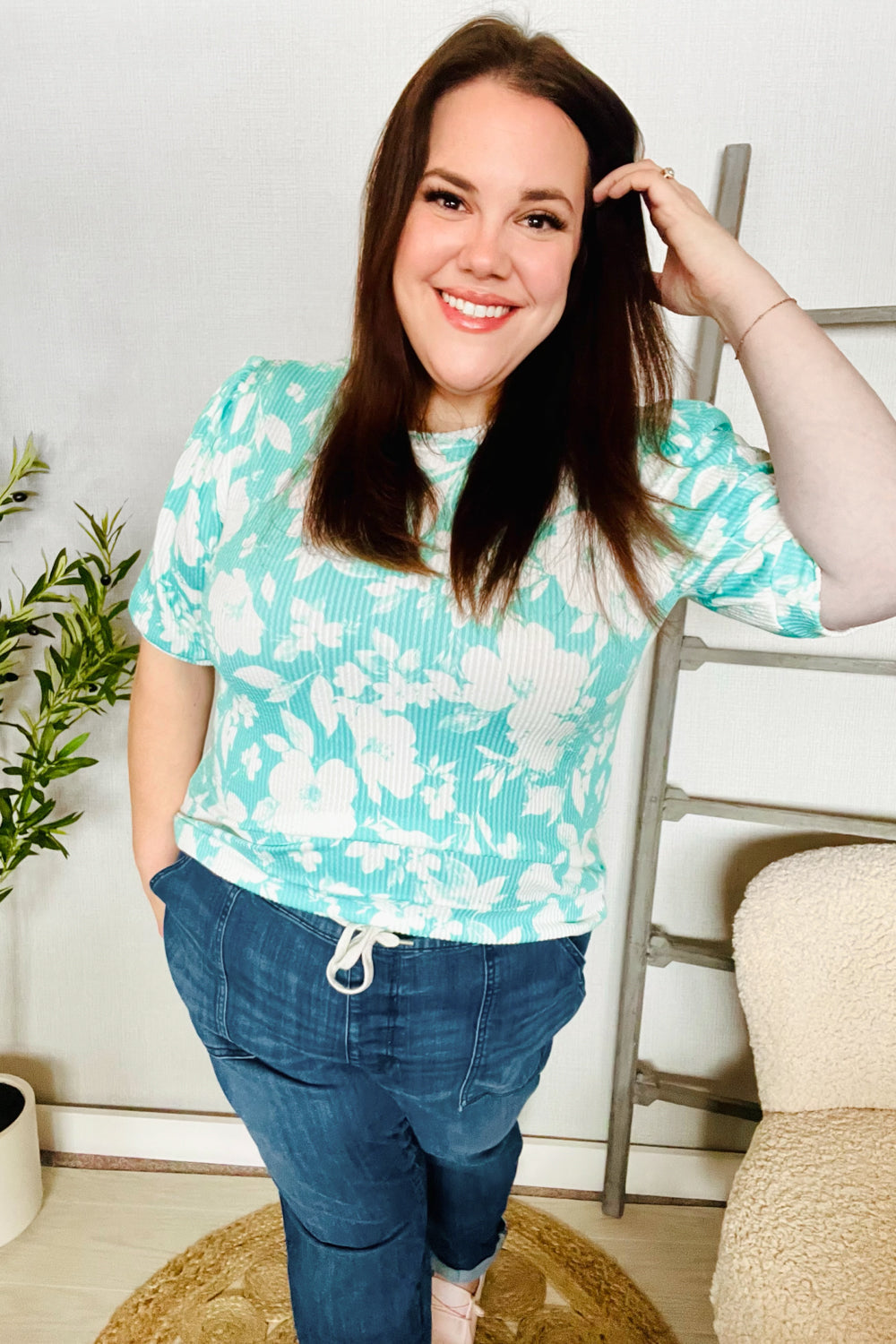 Cordelia® | Spring Vibes Mint Wavy Rib Puff Short Sleeve Floral Top