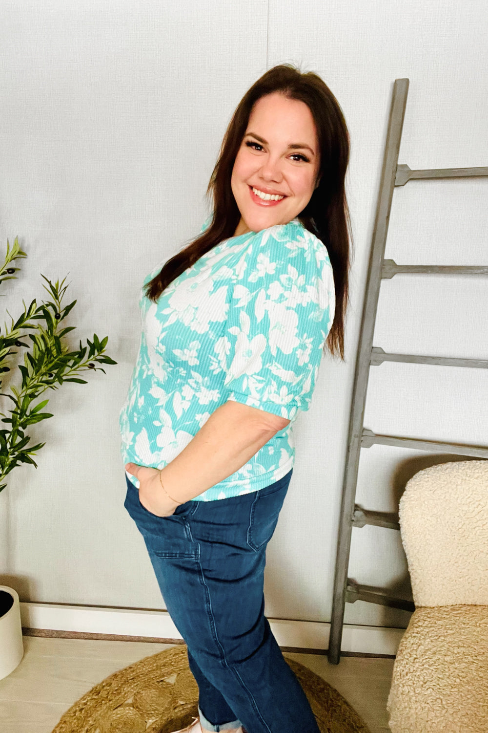 Cordelia® | Spring Vibes Mint Wavy Rib Puff Short Sleeve Floral Top