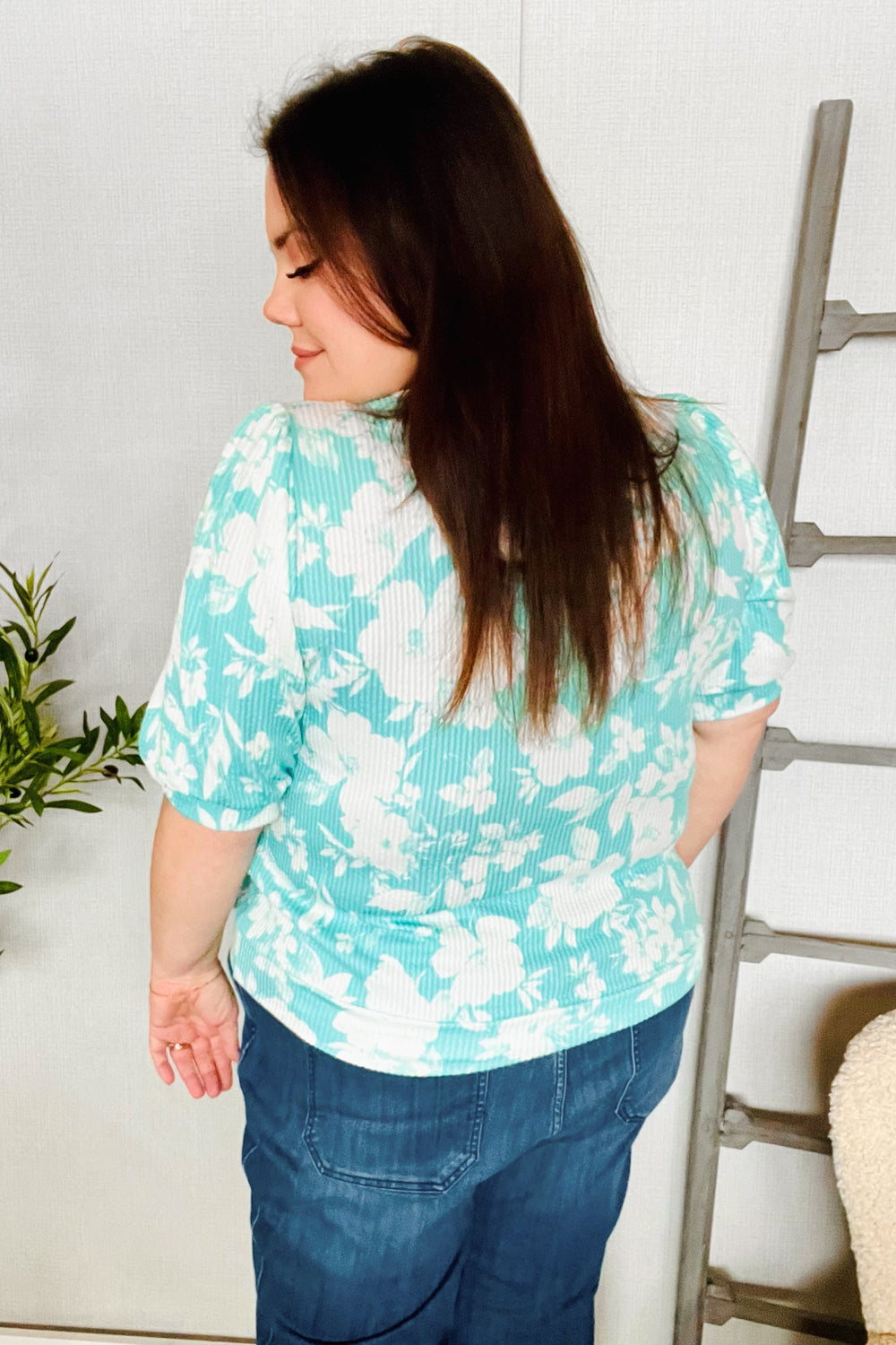 Cordelia® | Spring Vibes Mint Wavy Rib Puff Short Sleeve Floral Top