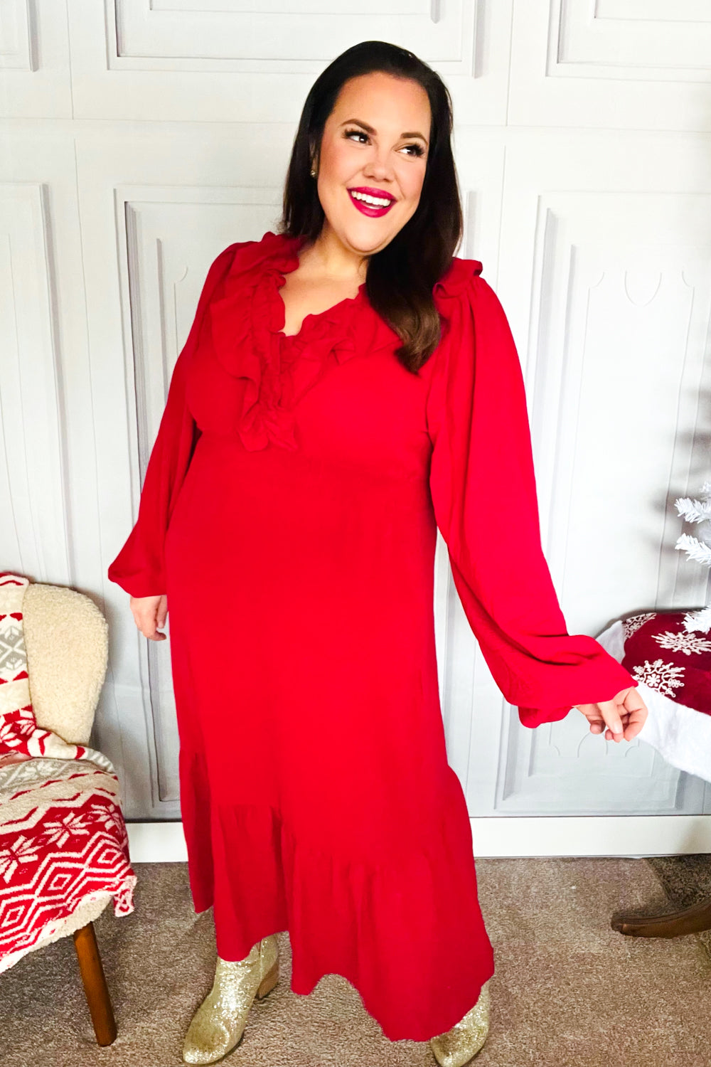 Aurelia® | Beautiful You Holiday Red midi dress with overlapping ruffles and V-neck