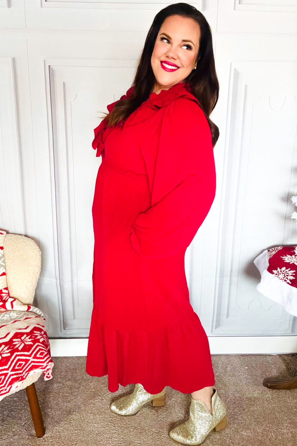 Aurelia® | Beautiful You Holiday Red midi dress with overlapping ruffles and V-neck