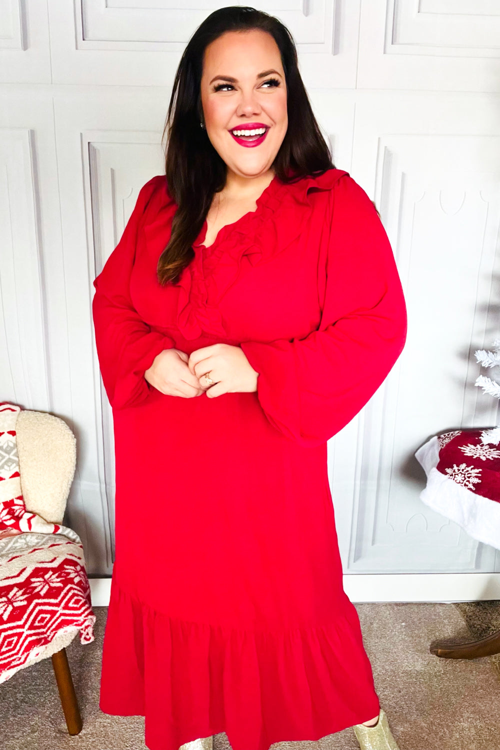 Aurelia® | Beautiful You Holiday Red midi dress with overlapping ruffles and V-neck
