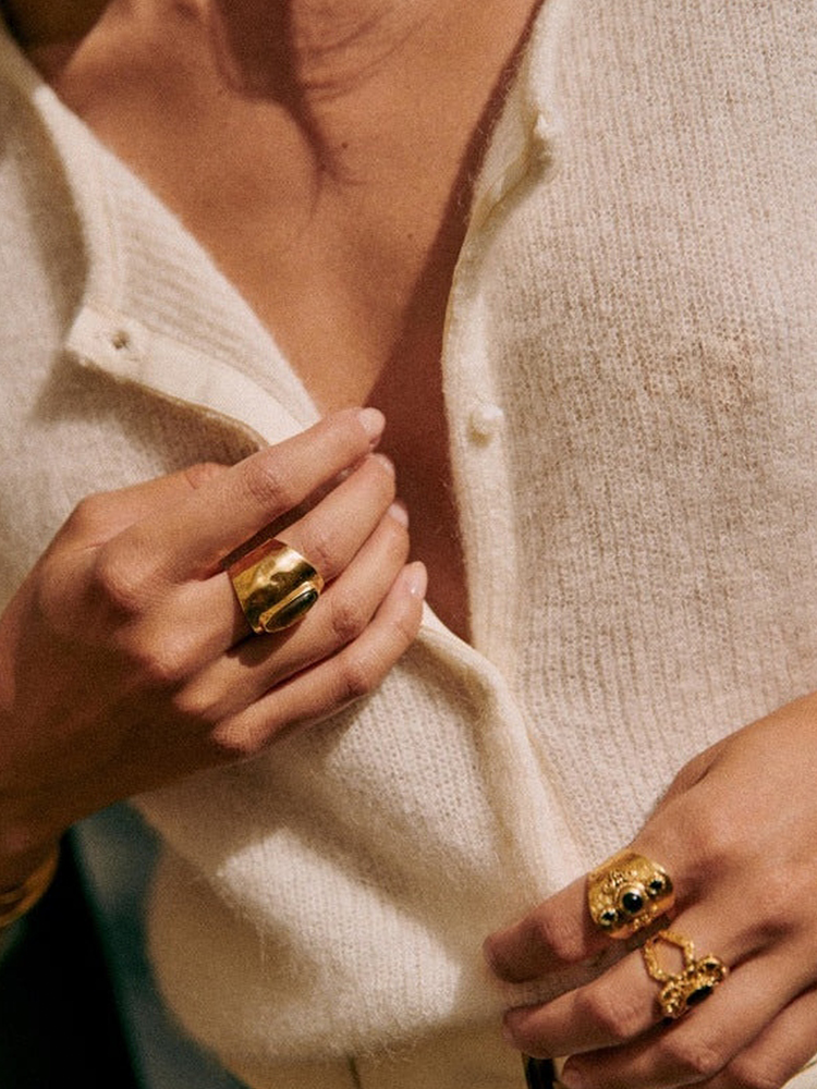 Julie | Women's Button-Front Knit Cardigan