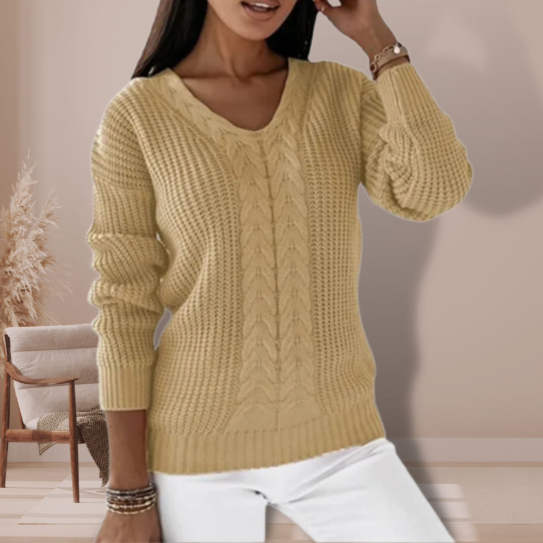 Claudia® | Fashionable and effortless winter sweater