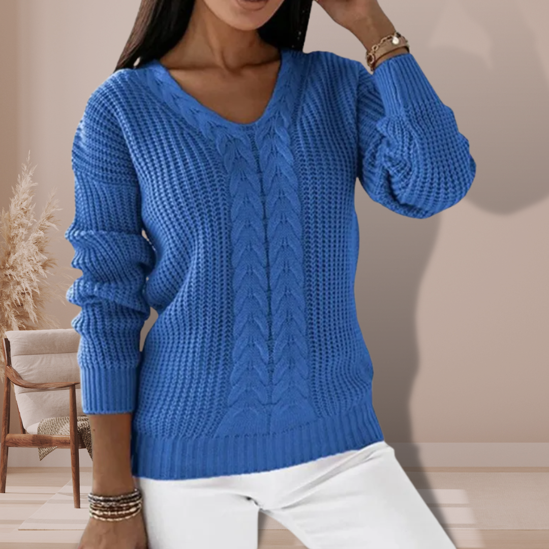 Claudia® | Fashionable and effortless winter sweater