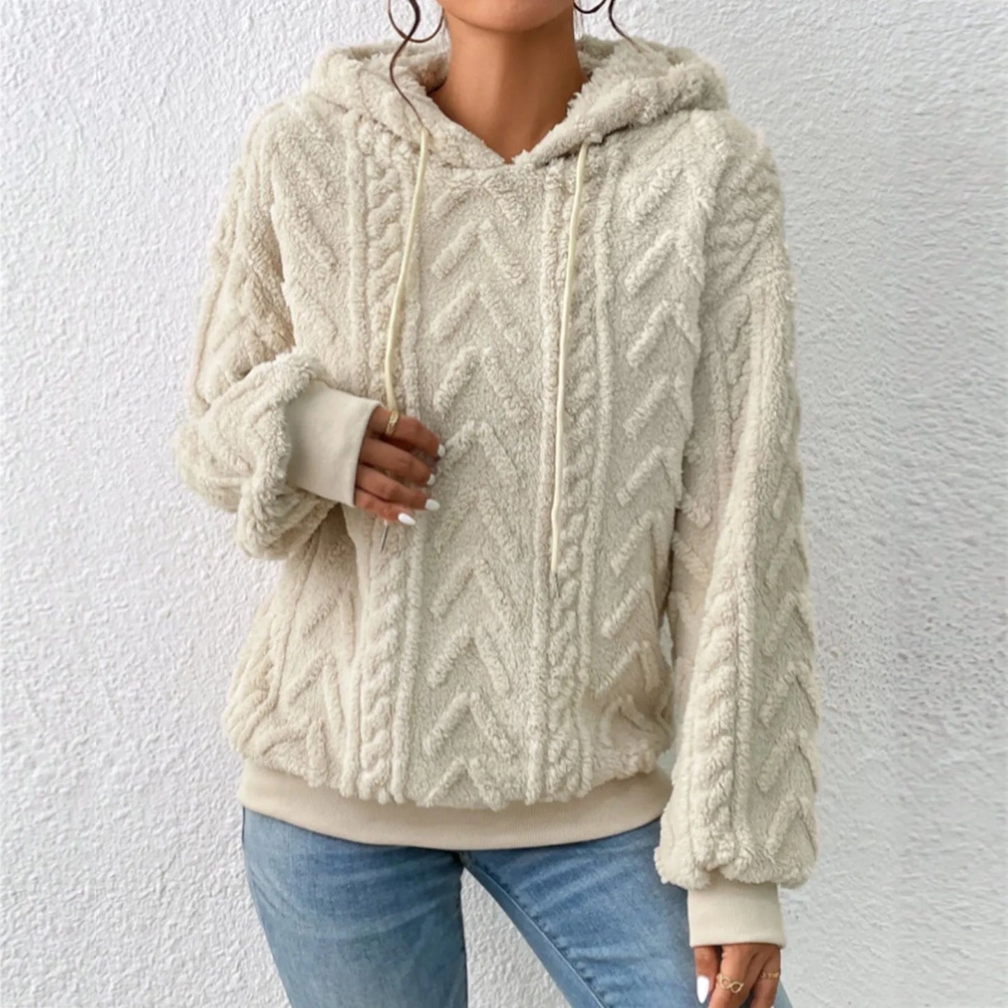 Cecilia® | Loose-fitting fleece sweater with hood