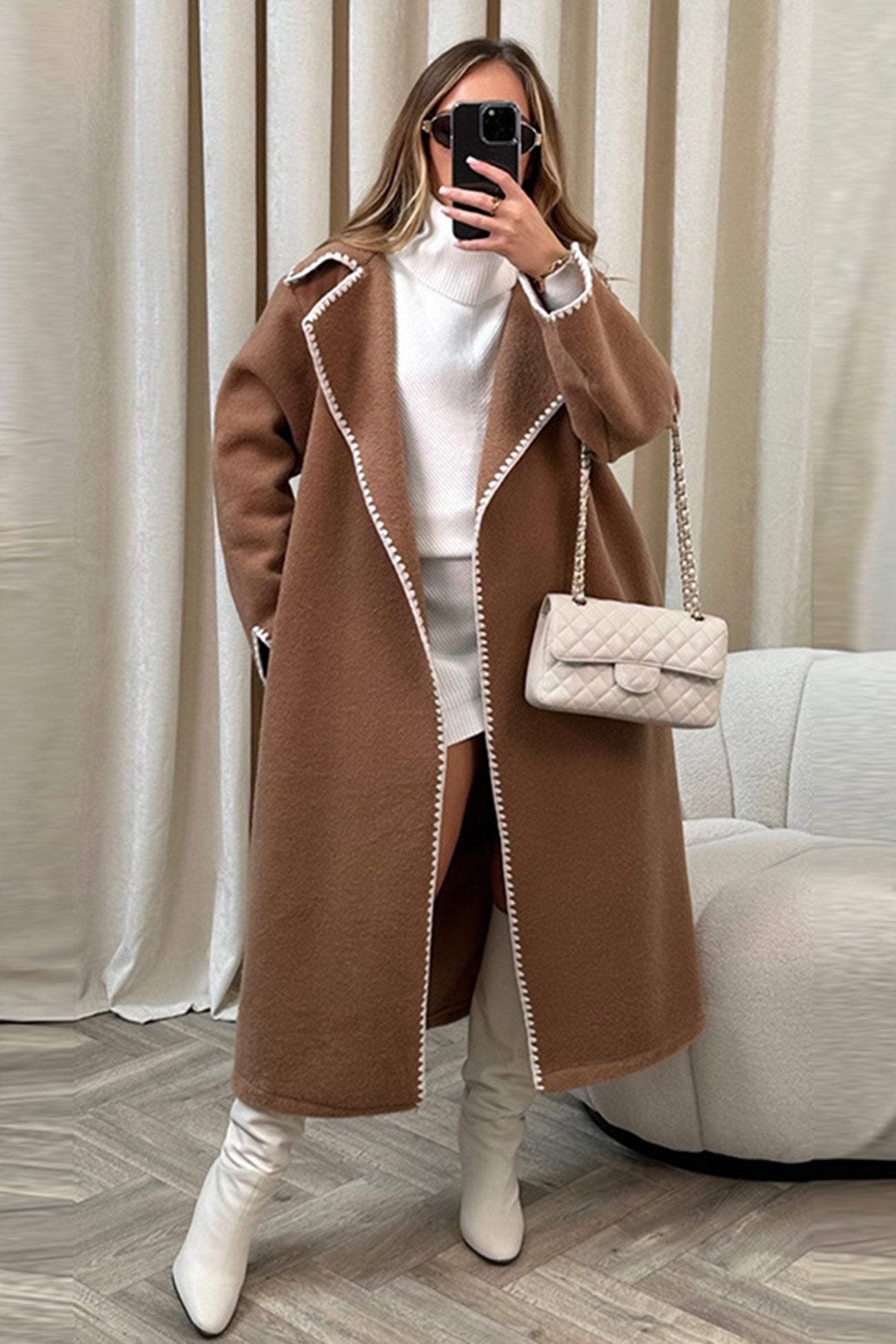 Cecilia® | Long coat with lapels and lace and open front