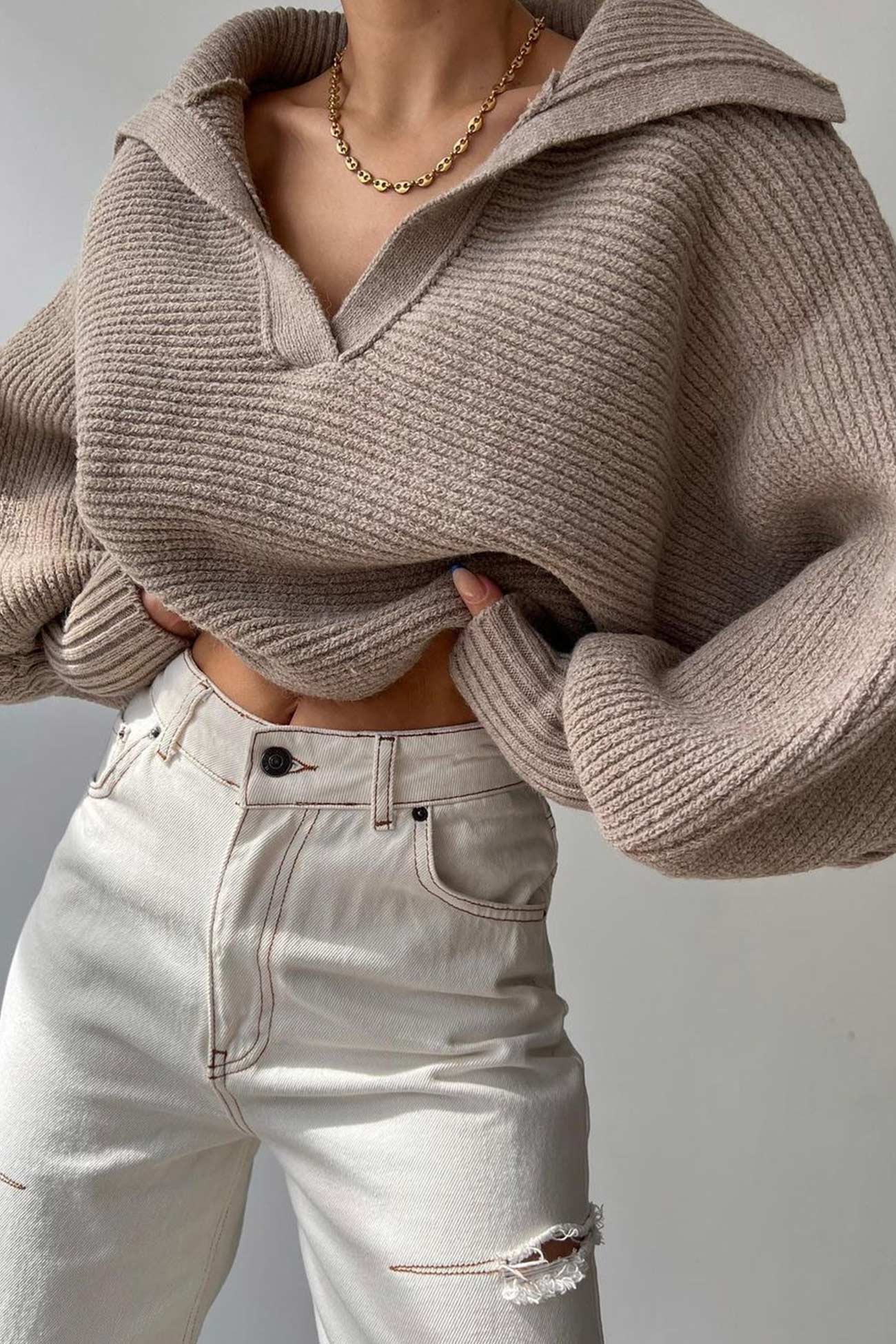 Amelia® | Lapel V Neck Puff Sleeve Sweater