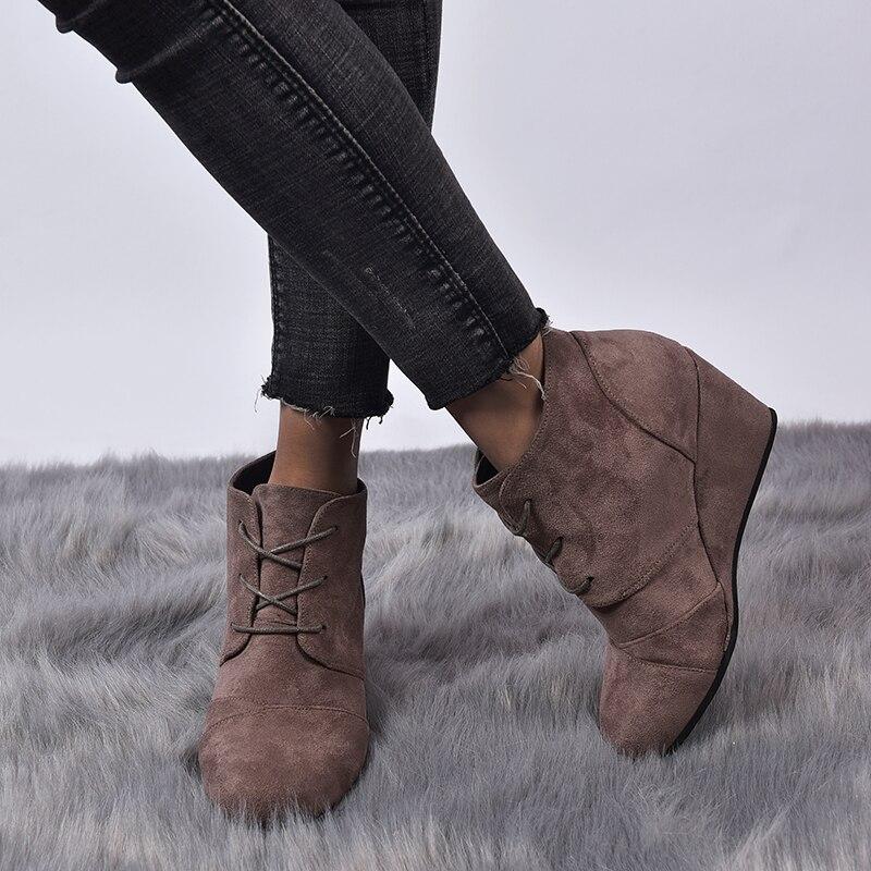 Cecilia® | Supportive and fashionable orthopedic shoes