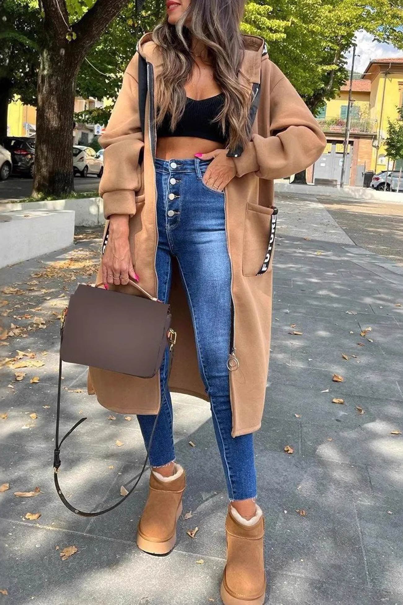 Beatriz® | Long hoodie with letter drawstring and slit