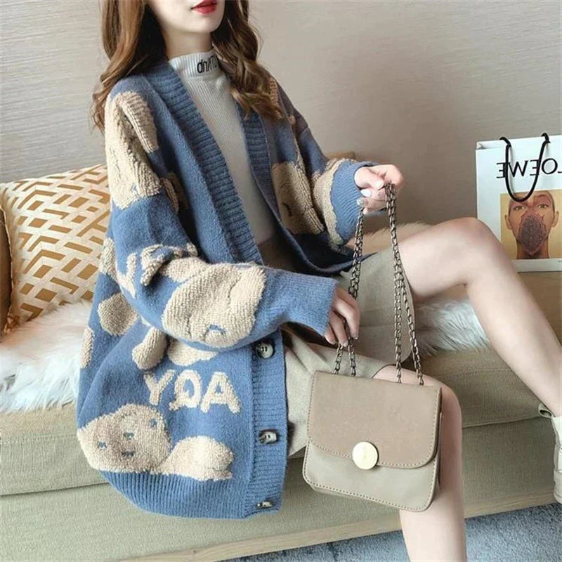 Ariana® | Chunky knit cardigan with unusual patterns