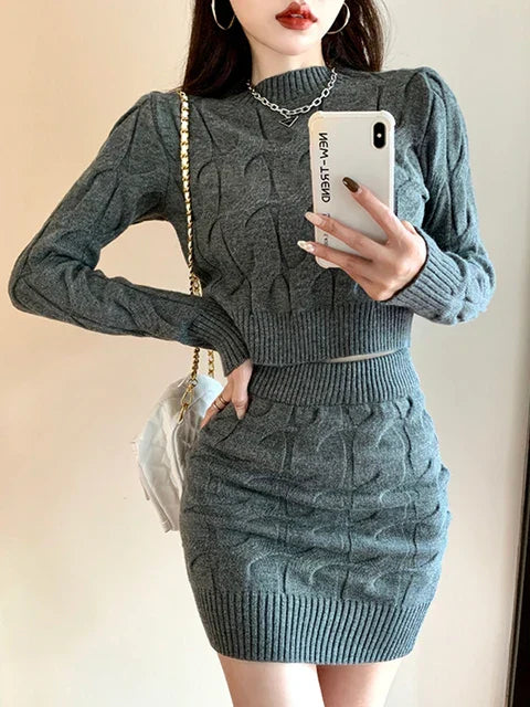Brooklyn® | Elegant 2-piece set consisting of a knitted sweater and skirt