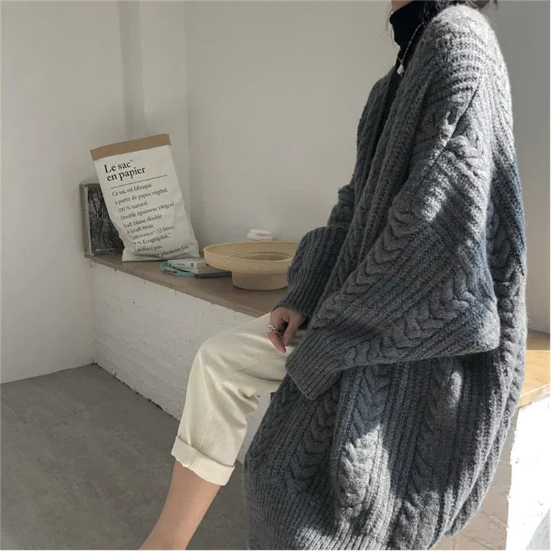 Cruz | Stylish wool cardigan in women's size