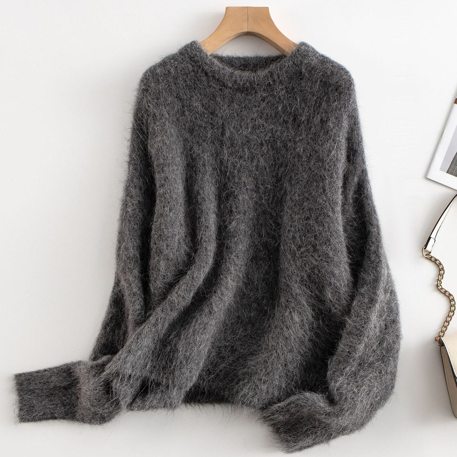 Women’s Sweatshirt – Relaxed Fit – Wool Feel – Long Sleeve Minimalist Style