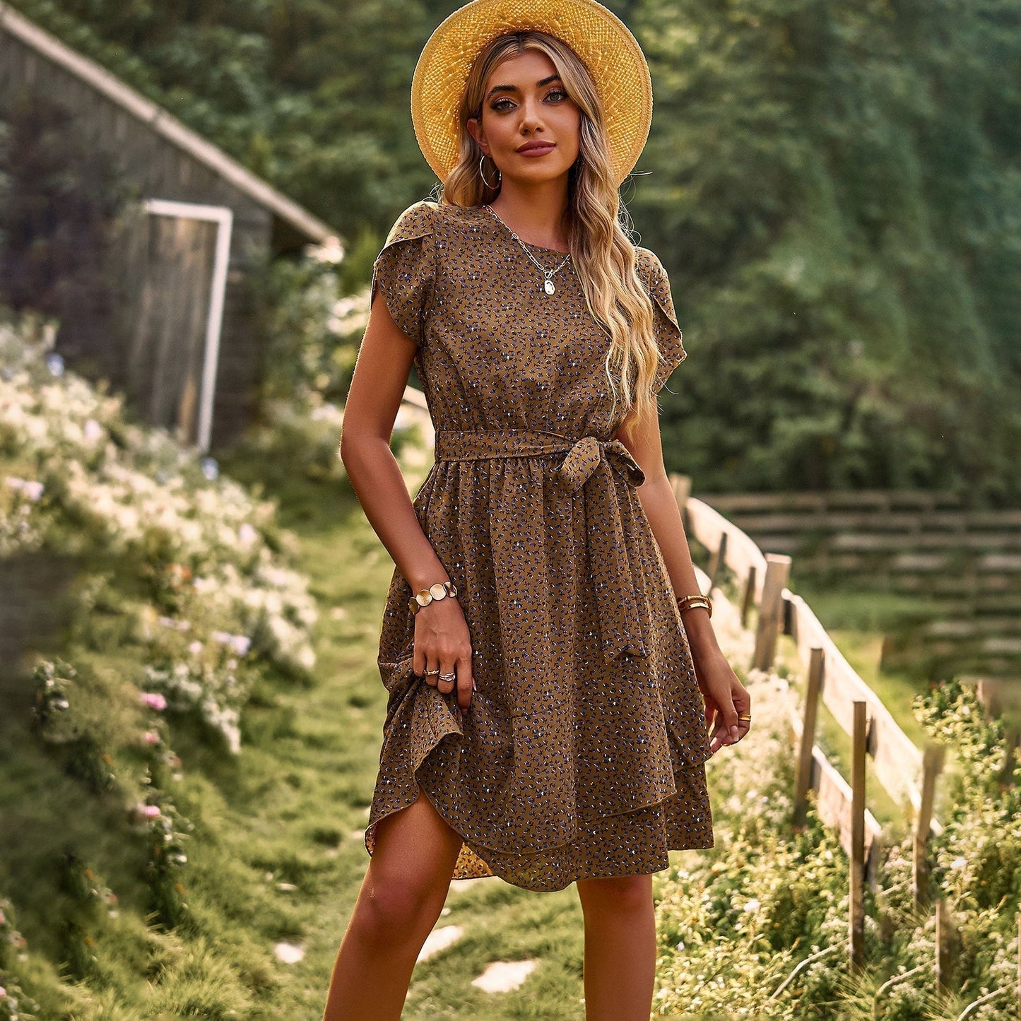 Aurora® | Floral dress with belt and ruffles