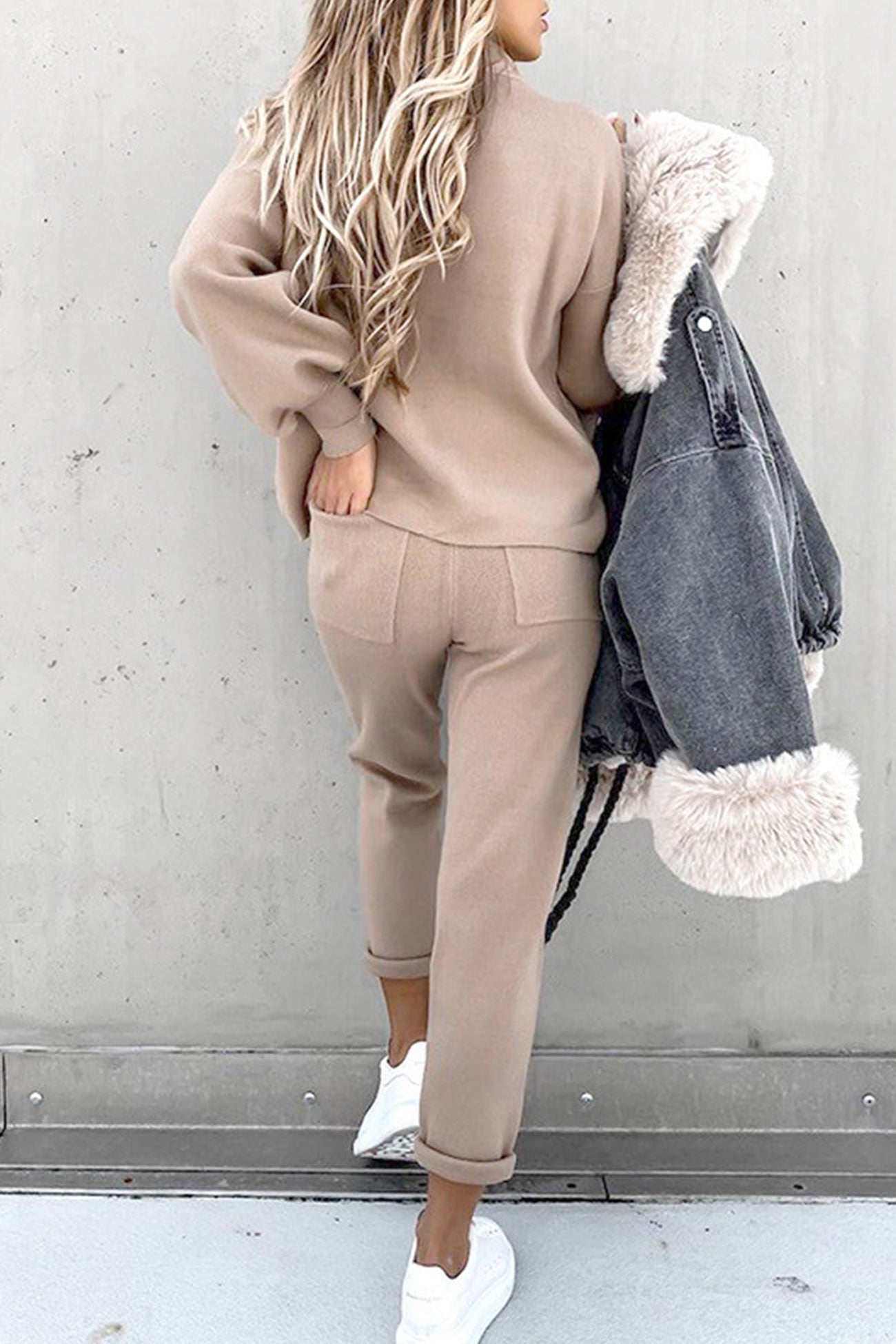 Astrid® | Long sweatshirt pants suits with stand-up collar and puff sleeves