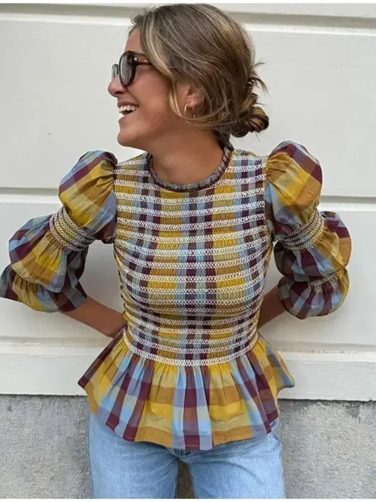 Concepcion® | Beautiful top with puff sleeves