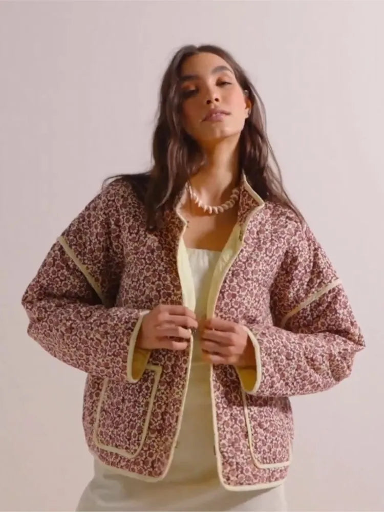 Cintia | Women's jacket with floral pattern