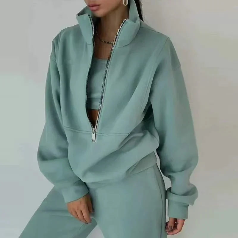 Corina® | Stylish and ultimately comfortable tracksuit for women