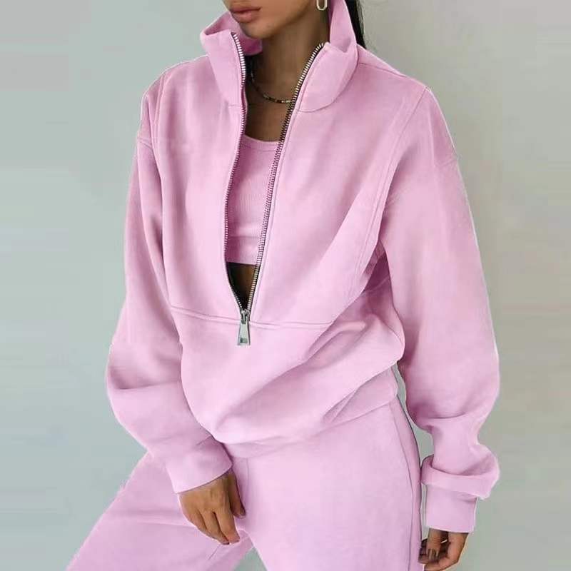 Corina® | Stylish and ultimately comfortable tracksuit for women