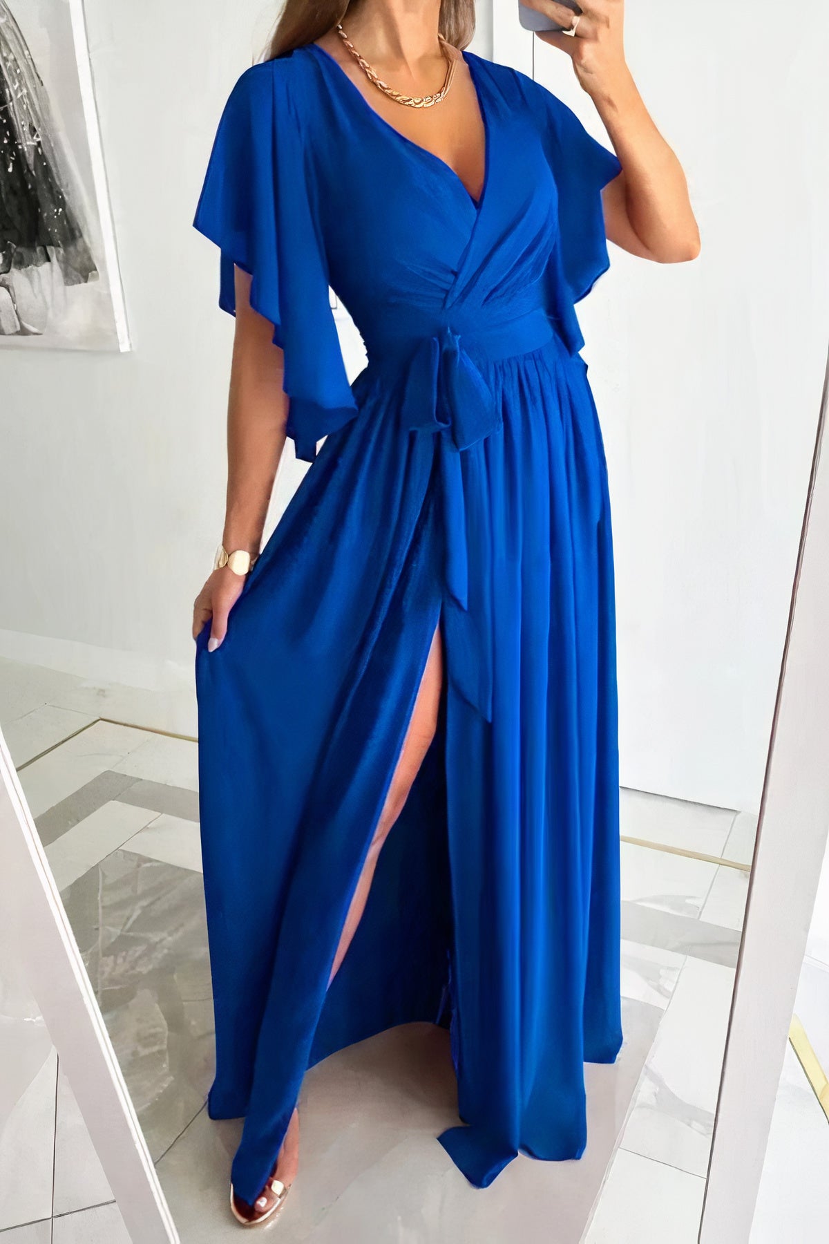 Danna® | Elegant V-Neck Dress With Slit