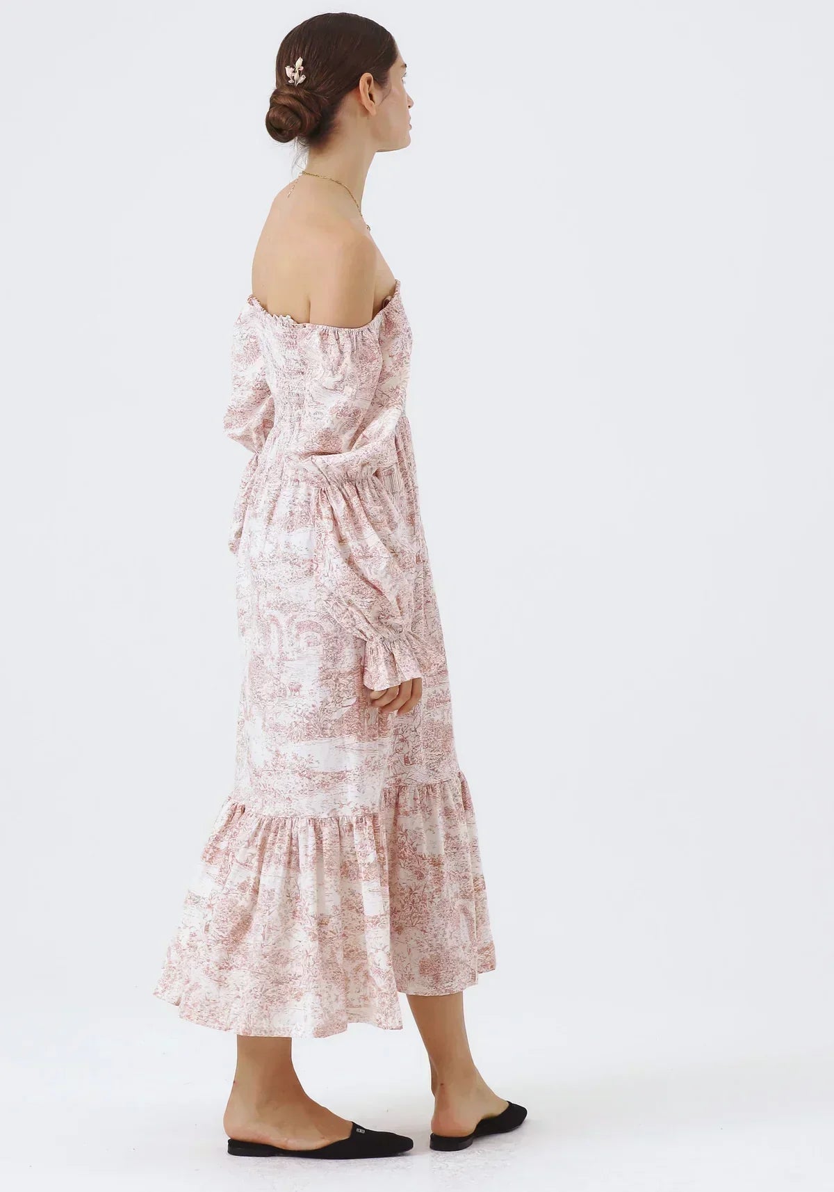 Brianna® | Chiffon dress with bell sleeves