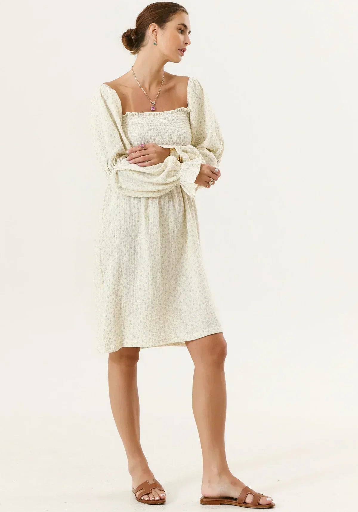 Brianna® | Chiffon dress with bell sleeves