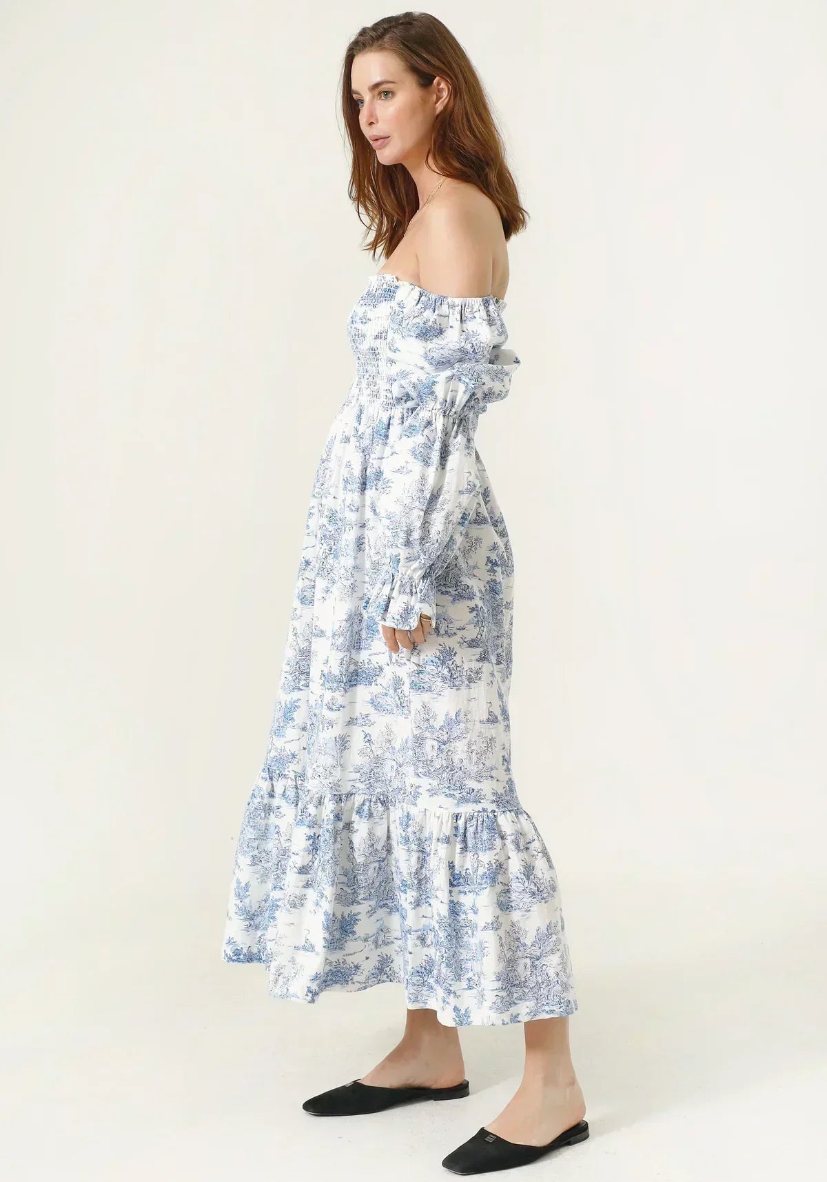 Brianna® | Chiffon dress with bell sleeves