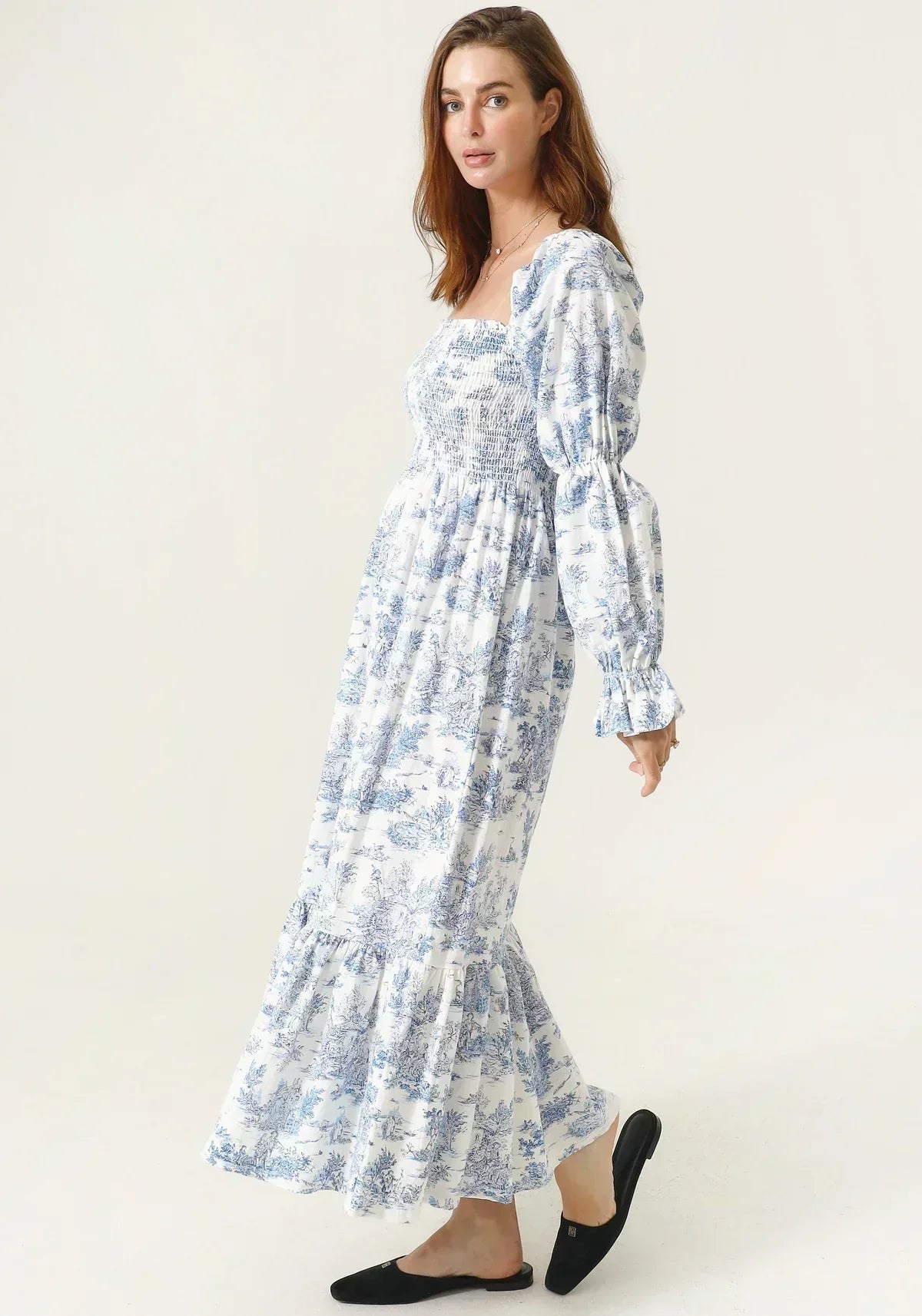 Brianna® | Chiffon dress with bell sleeves