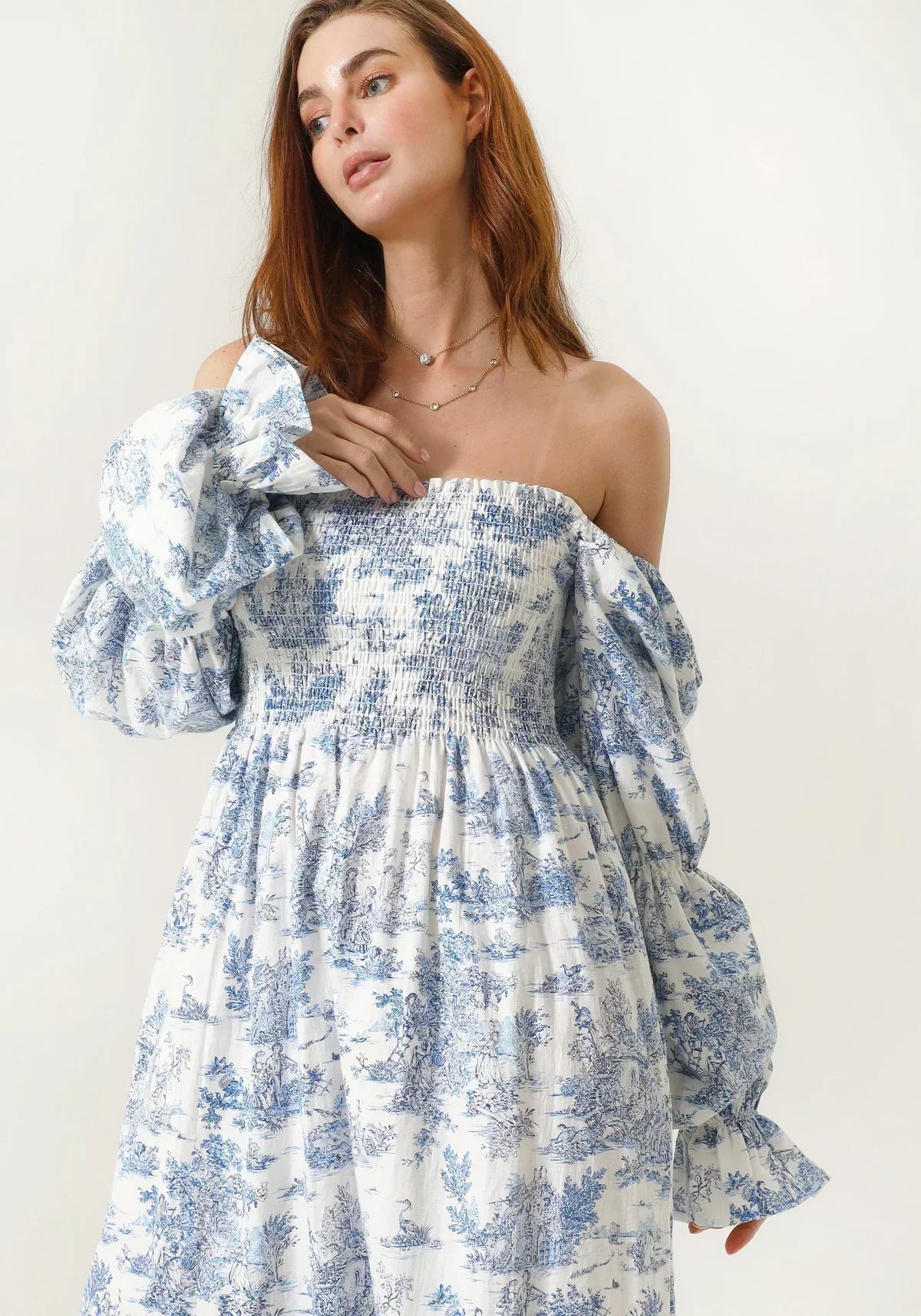 Brianna® | Chiffon dress with bell sleeves