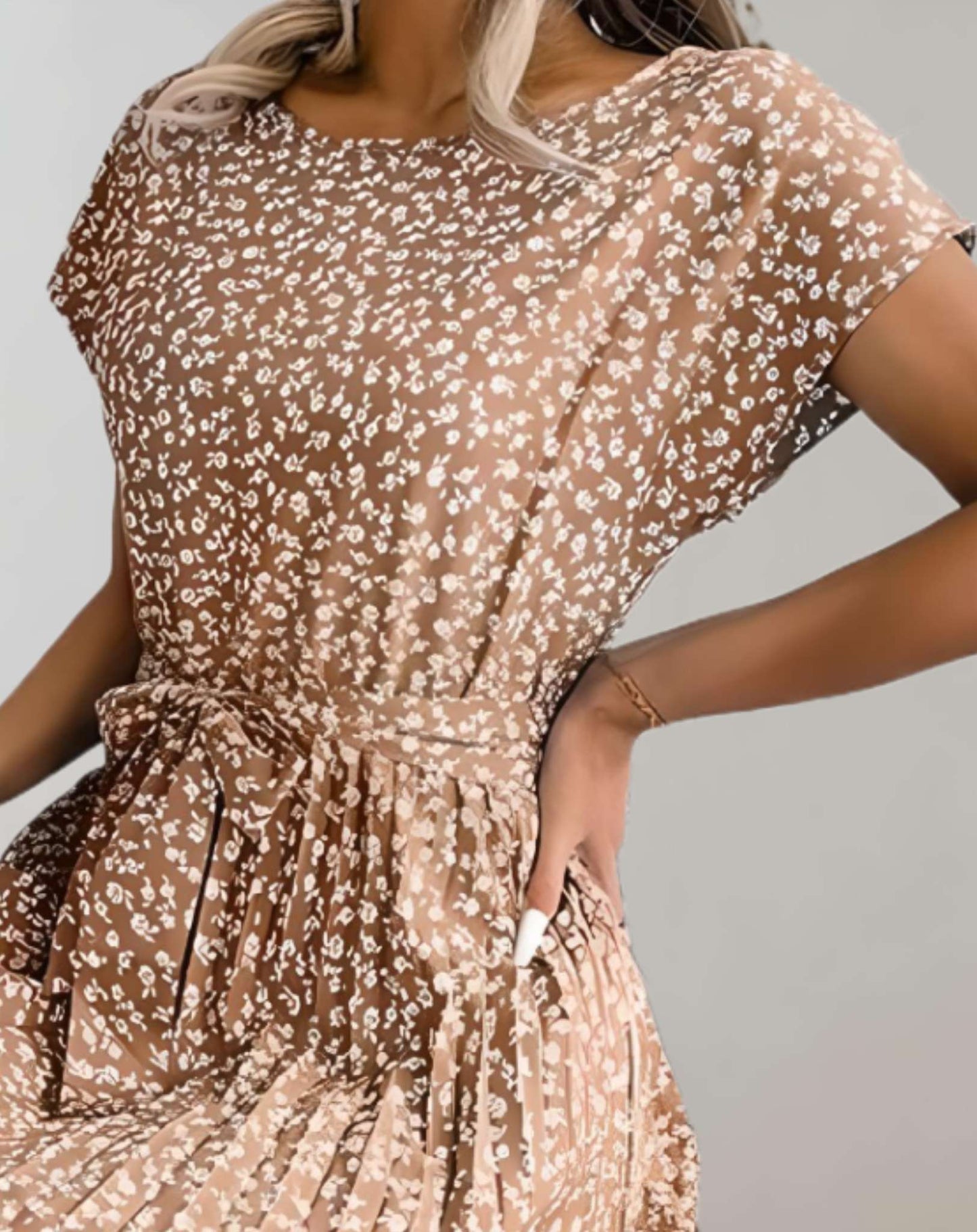 Daniela® | Effortless and elegant summer dress